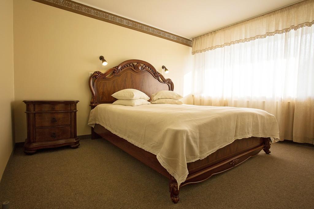 Varska Sanatorium Hotel Zewnętrze zdjęcie